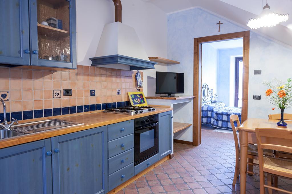 Agriturismo La Vecchia Fonte 카스텔벨리노 객실 사진