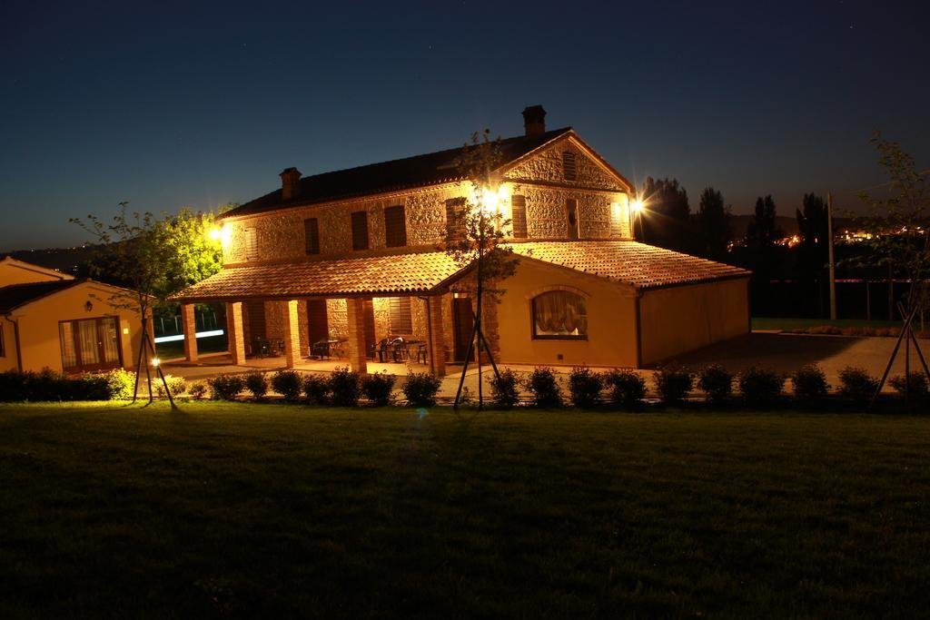 Agriturismo La Vecchia Fonte 카스텔벨리노 외부 사진