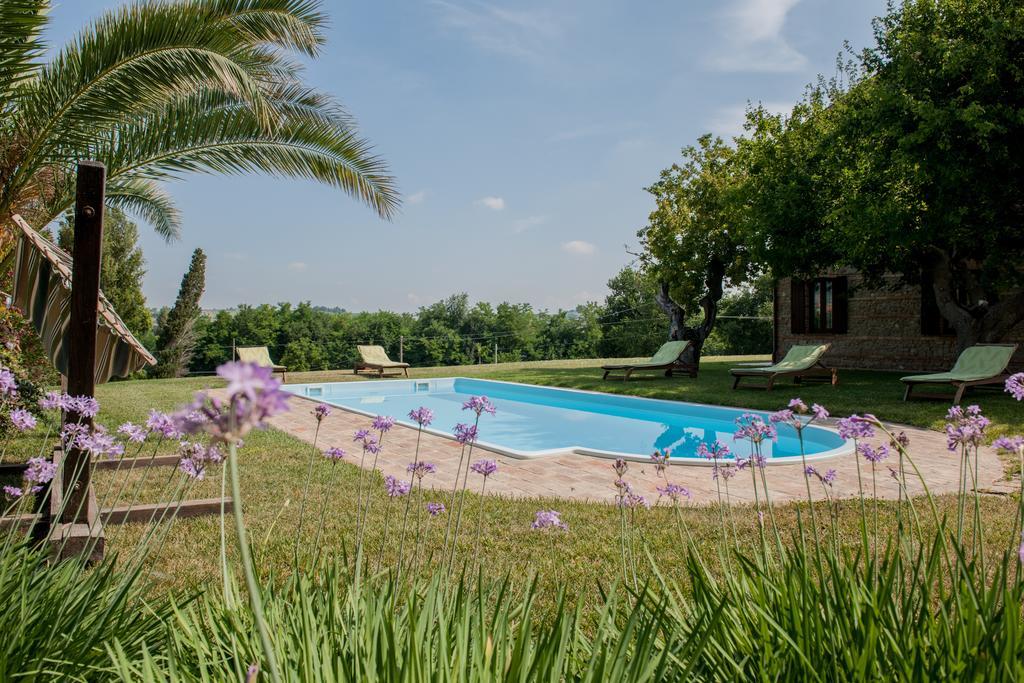 Agriturismo La Vecchia Fonte 카스텔벨리노 외부 사진